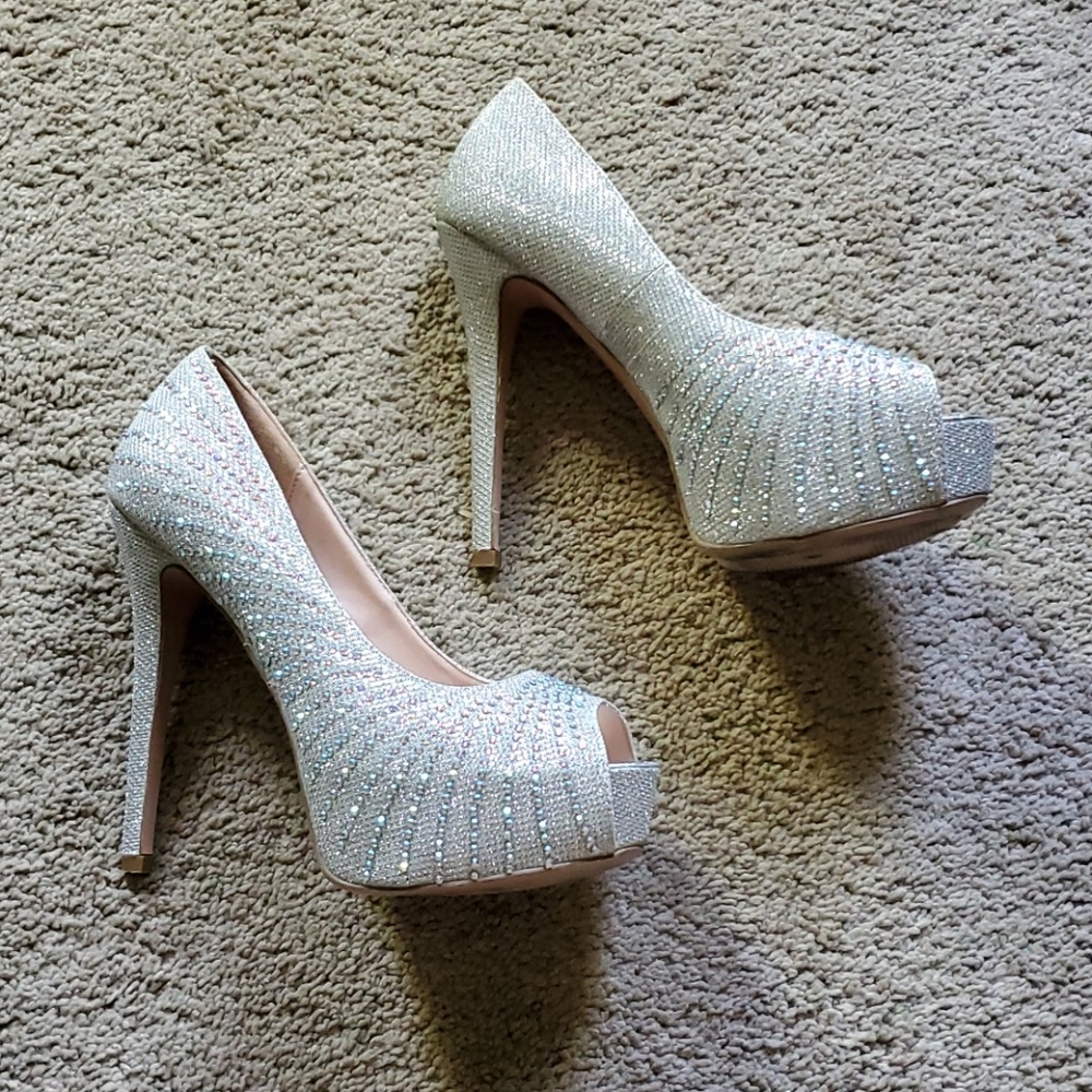 Cathy Jean Open Toed Pumps